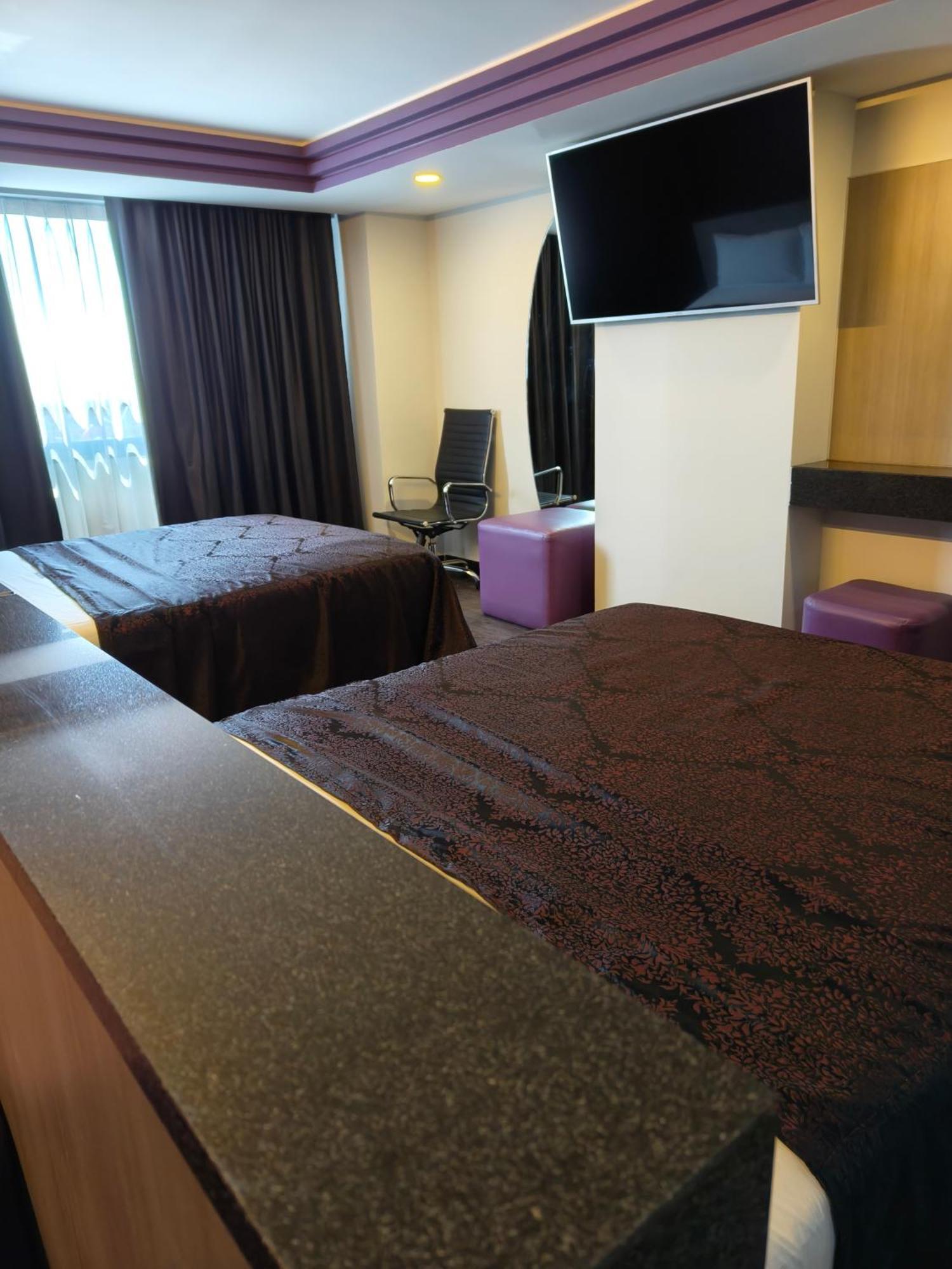 Hotel MaxIntimo Città del Messico Esterno foto