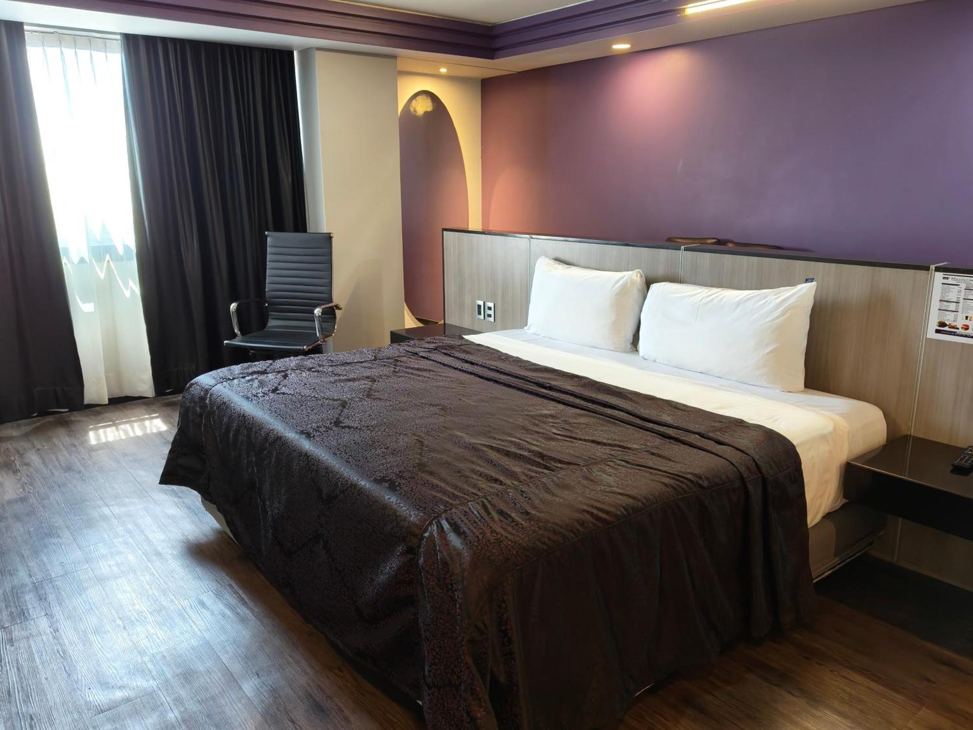Hotel MaxIntimo Città del Messico Esterno foto