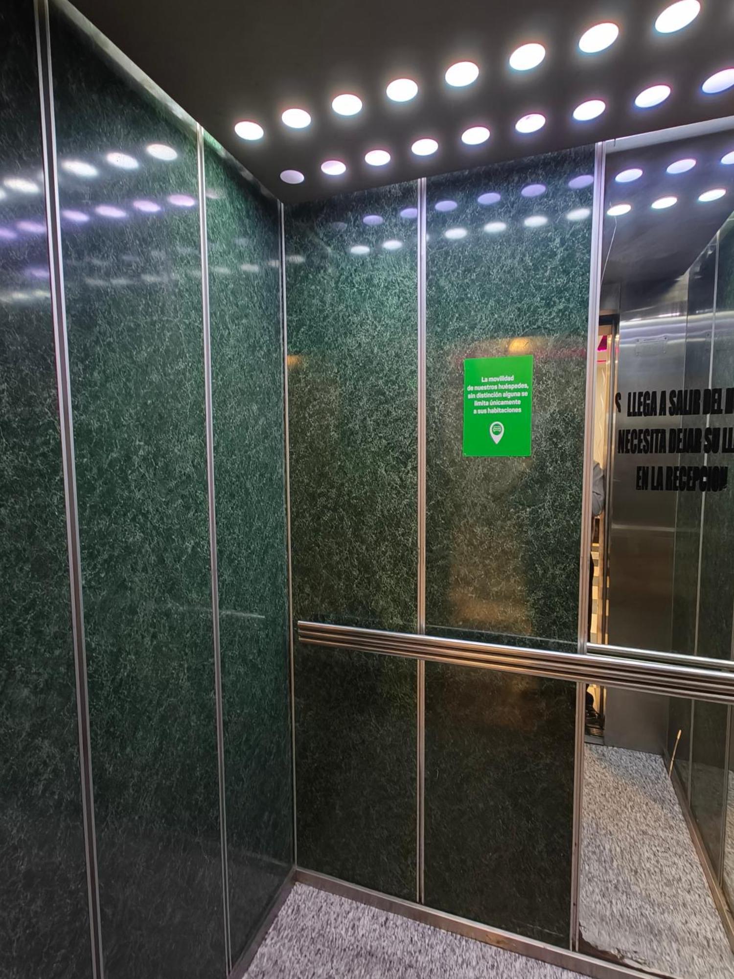 Hotel MaxIntimo Città del Messico Esterno foto