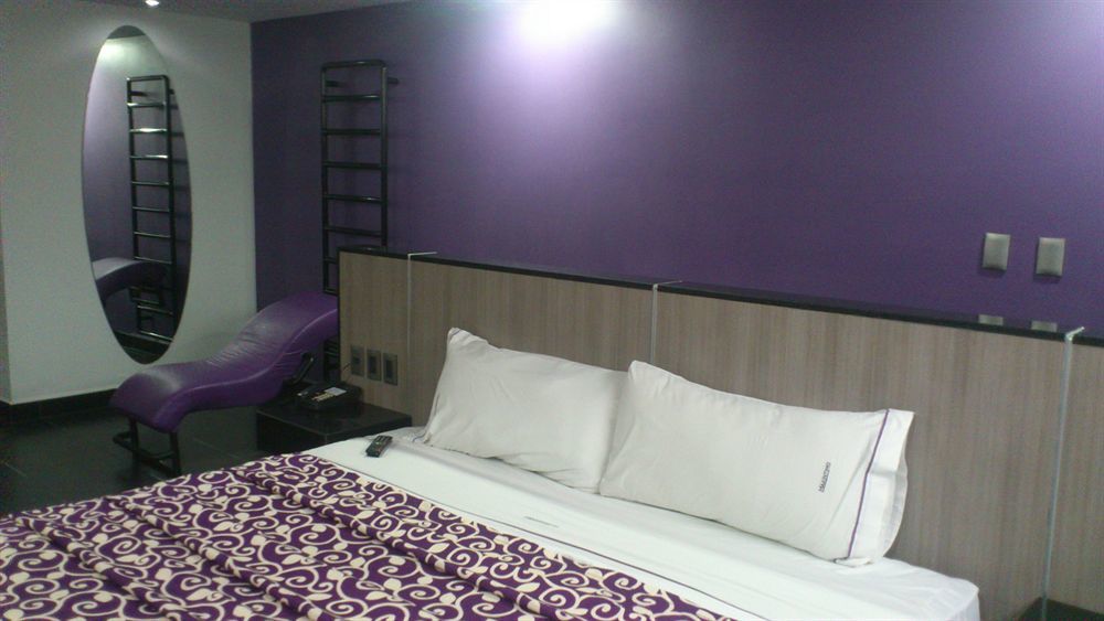 Hotel MaxIntimo Città del Messico Esterno foto