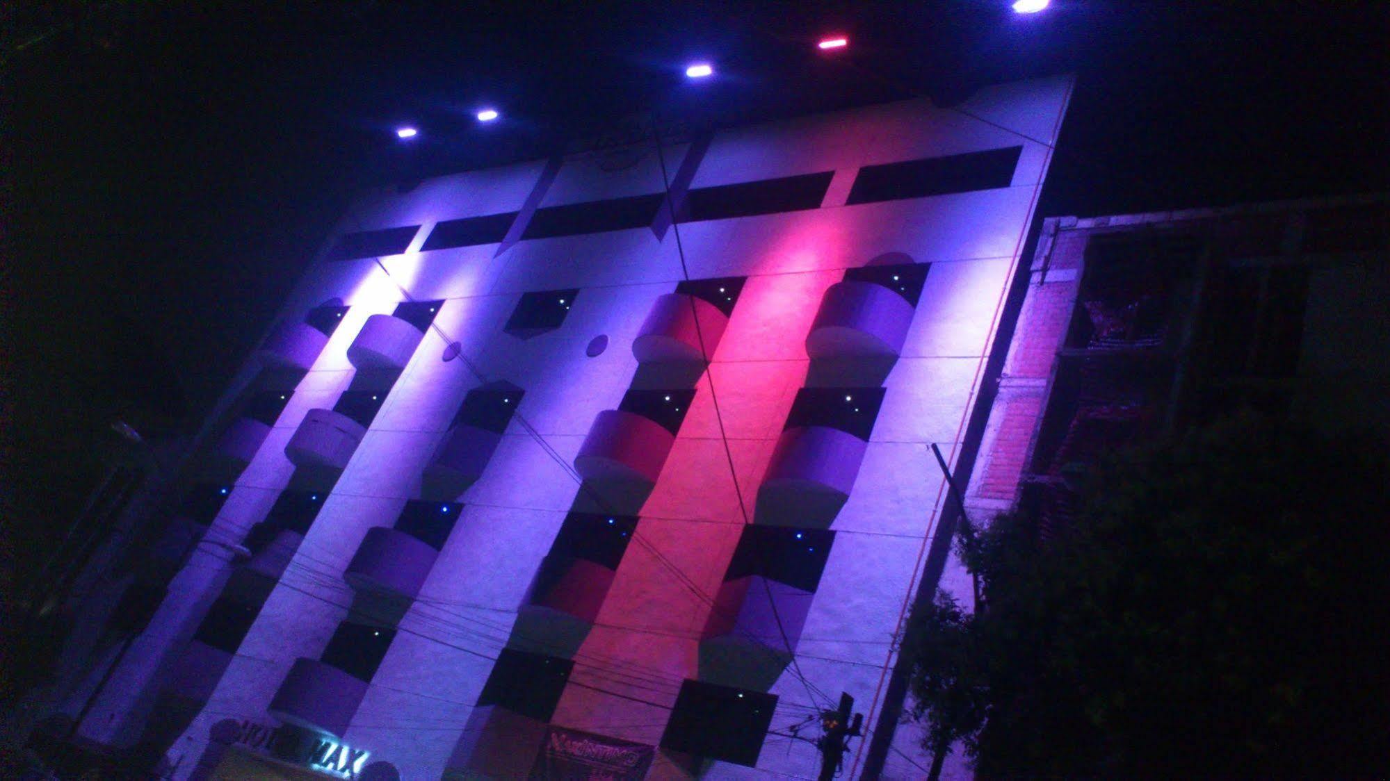 Hotel MaxIntimo Città del Messico Esterno foto