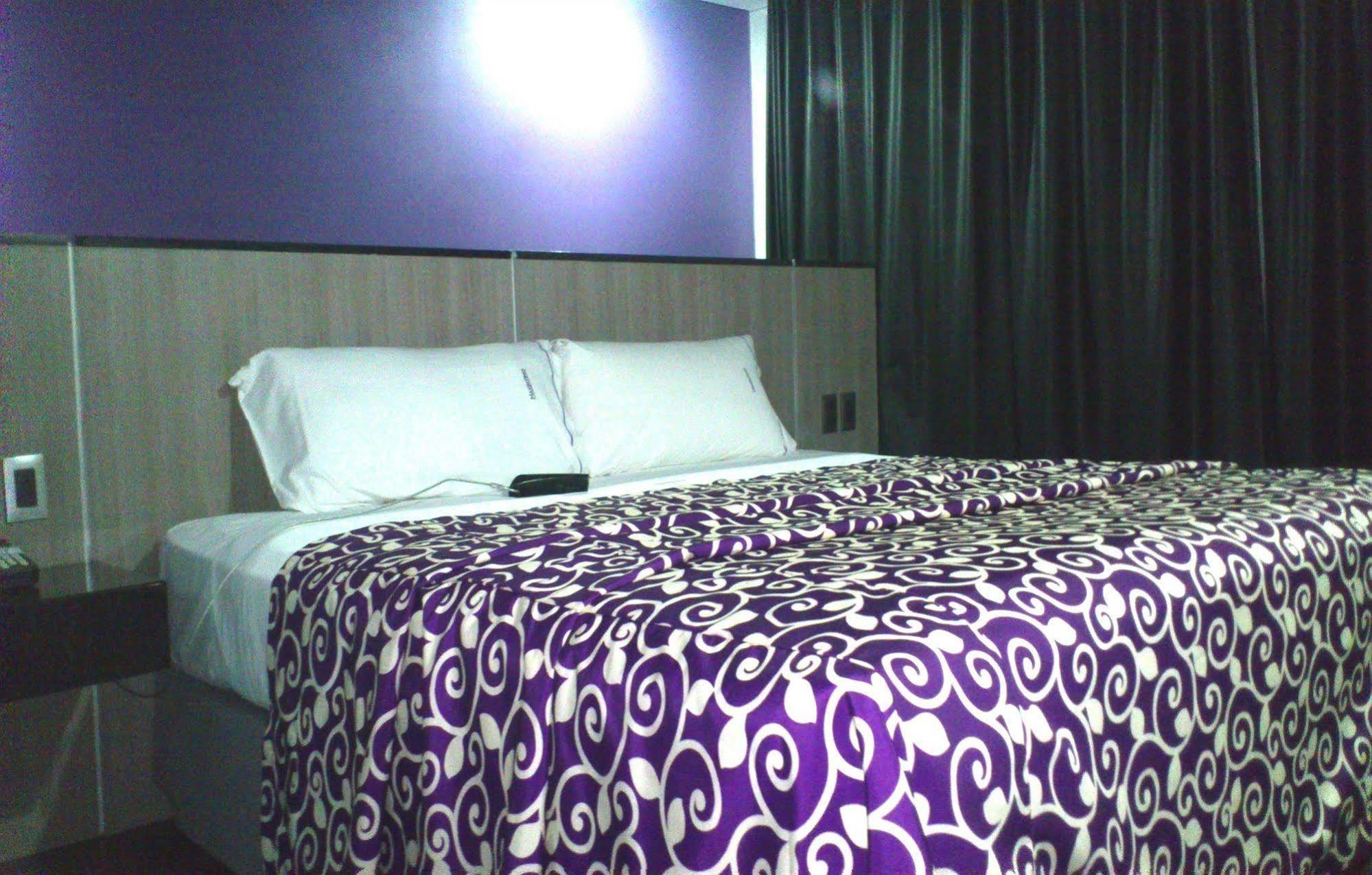 Hotel MaxIntimo Città del Messico Esterno foto