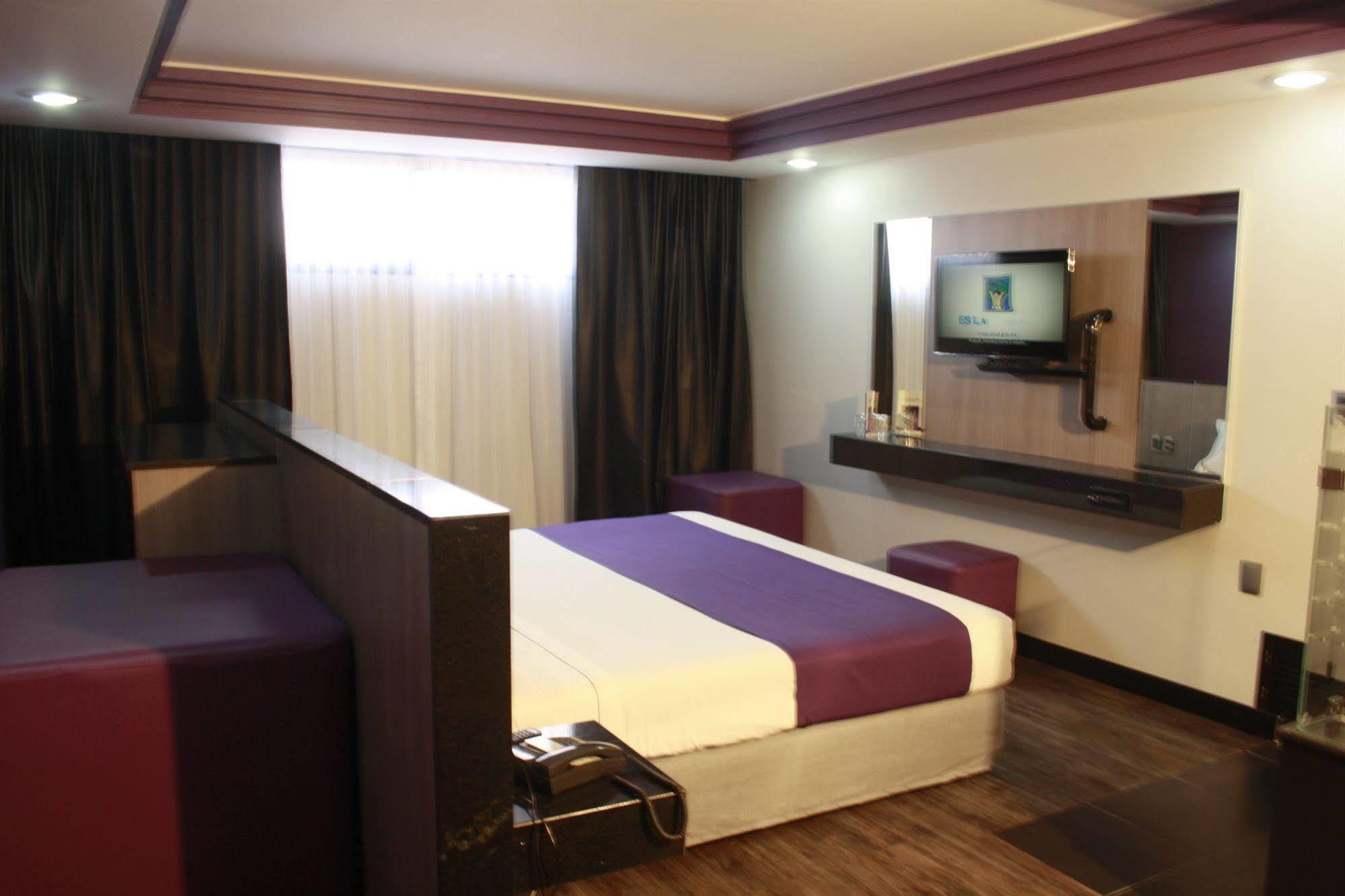 Hotel MaxIntimo Città del Messico Esterno foto